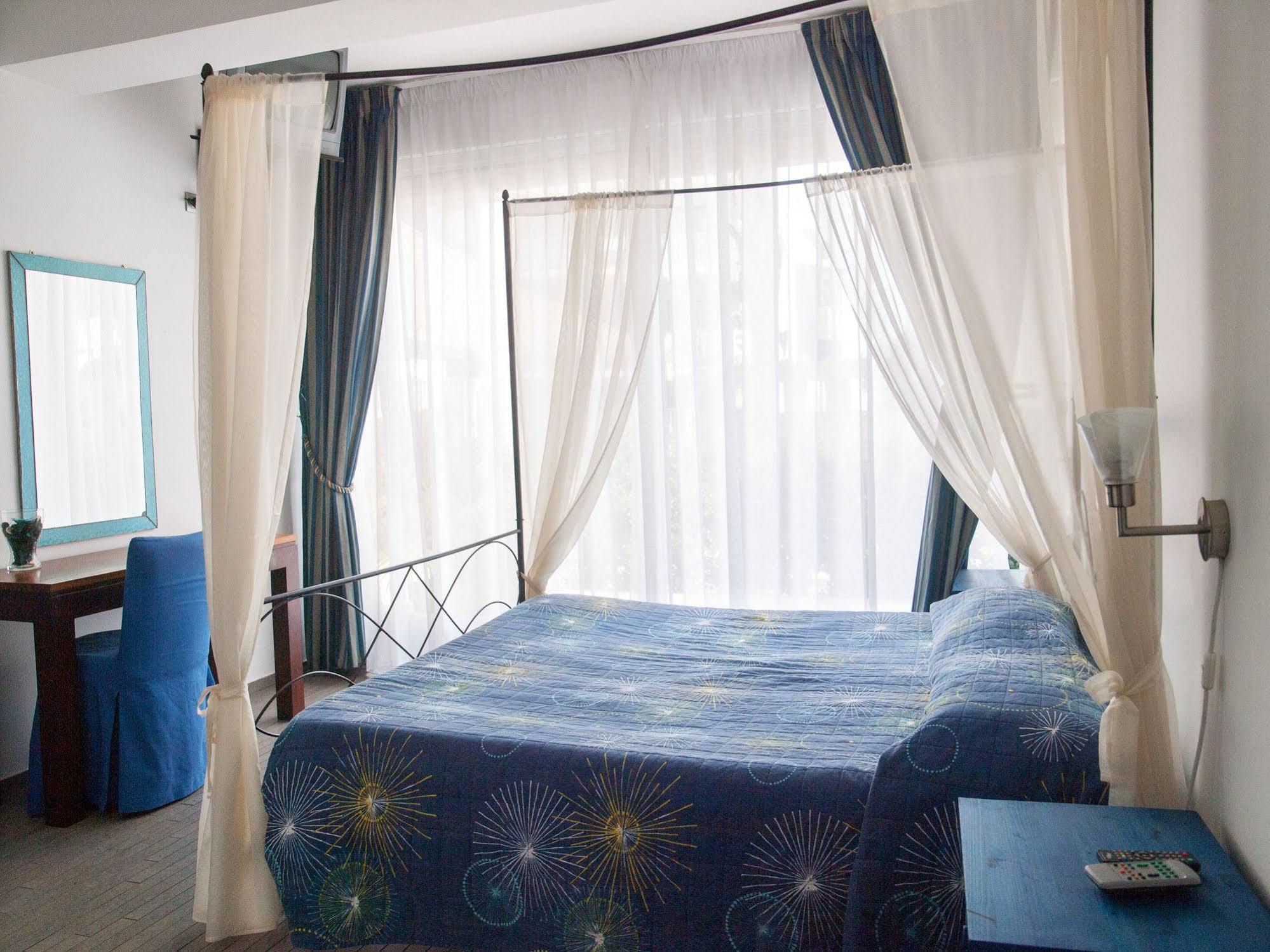 مبيت وإفطار روكالوميرا Casa Del Vento المظهر الخارجي الصورة